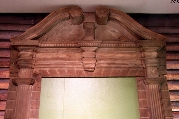 Connecticut-style Colonial doorway (1750) at Connecticut Historical Society. Hartford, CT.