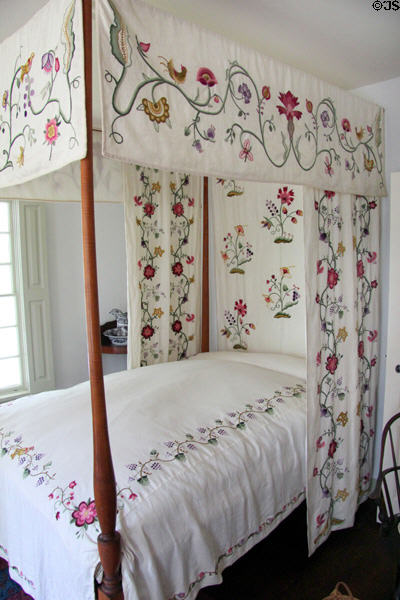 Modern embroidered bed canopy at Oliver Ellsworth Homestead Museum. Windsor, CT.
