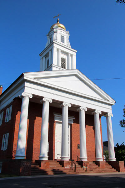 Suffield Second Baptist Church (c1805) (100 N. Main St.). Suffield, CT.