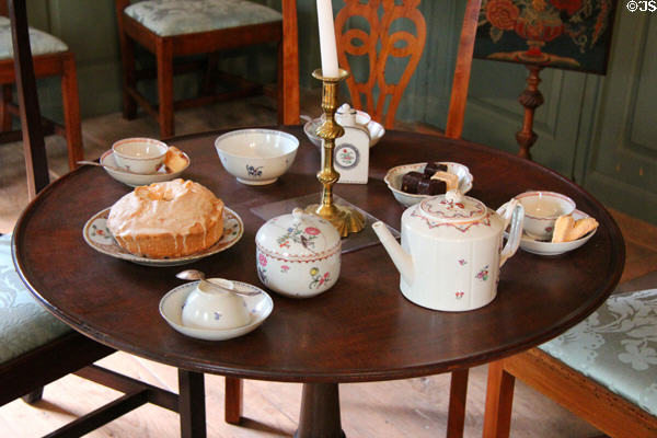 Round tea table with tea service at Silas Deane House. Wethersfield, CT.