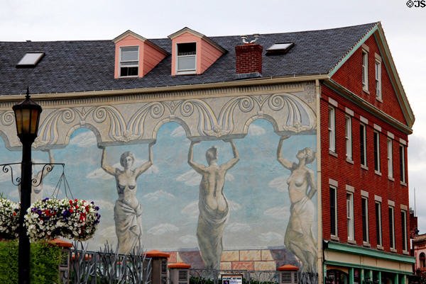 Captain Giles Harris home (1844) which had grocery store on ground floor now displays mural. New London, CT.