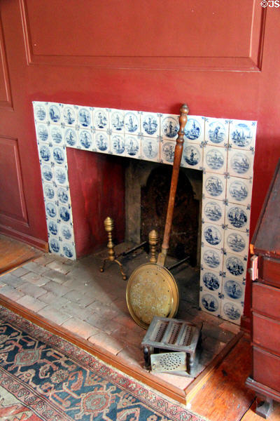 Tiled fireplace at Shaw Mansion. New London, CT.
