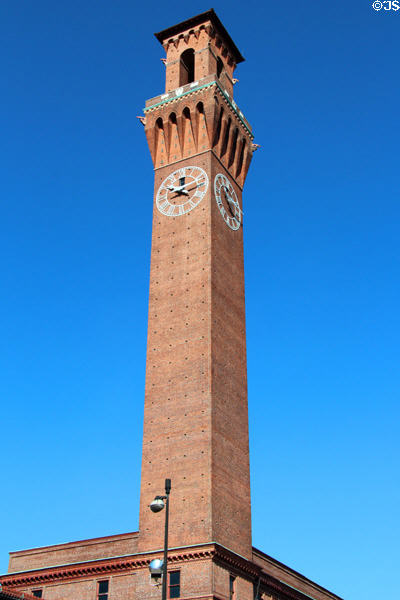 Waterbury Union Station clock tower (1908) (240-foot / 73 m) modeled on Torre del Mangia of Siena, Italy. Waterbury, CT.