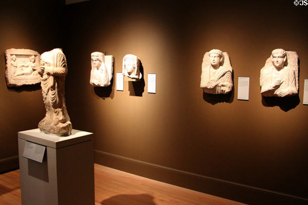 Funerary statues (c100-200 CE) from Dura-Europos on Euphrates River at Yale University Art Gallery. New Haven, CT.