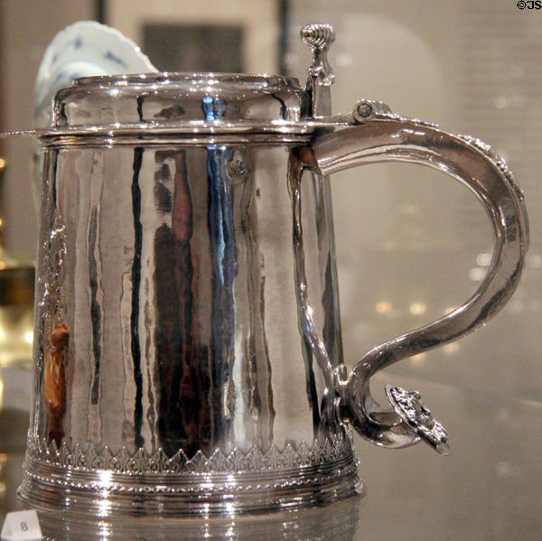 Silver tankard (1690-1705) by Jacobus van der Spiegel of New York at Yale University Art Gallery. New Haven, CT.
