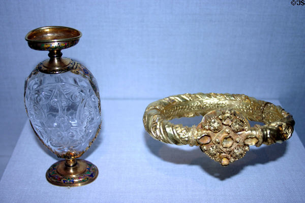 Egyptian crystal flask (9-10thC) & bracelet in Freer Gallery. Washington, DC.