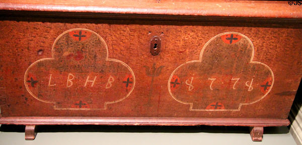 Painted chest (1771) made in Pennsylvania at DAR Memorial Continental Hall. Washington, DC.