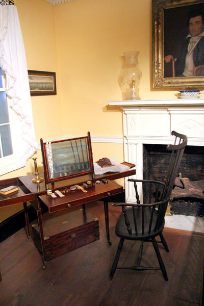 South Carolina period bedchamber (1810-20) with dressing table & comb-back Windsor armchair from Hopsewee Plantation, SC (mid 19thC) at DAR Memorial Continental Hall. Washington, DC.