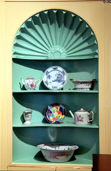 Corner hutch with collection of Chinese export porcelain in New York period parlor (1820s) at DAR Memorial Continental Hall. Washington, DC.