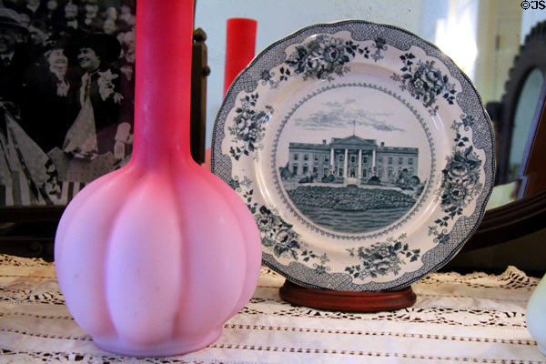Commemorative plate of White House in Edith Wilson's bedroom at Woodrow Wilson House. Washington, DC.