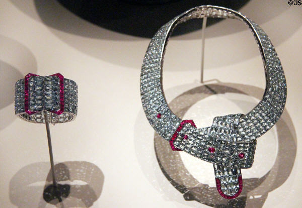 Art Deco jewelry (1915-30) by Paul Flato at National Museum of American History. Washington, DC.