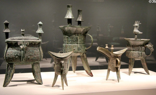 Chinese bronze ritual wine warmers (c1600-1050 BCE) at Smithsonian Freer Gallery of Art. Washington, DC.