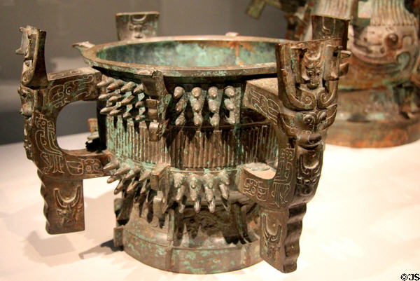 Chinese bronze grain bowl (c1050-1000 BCE) at Smithsonian Freer Gallery of Art. Washington, DC.