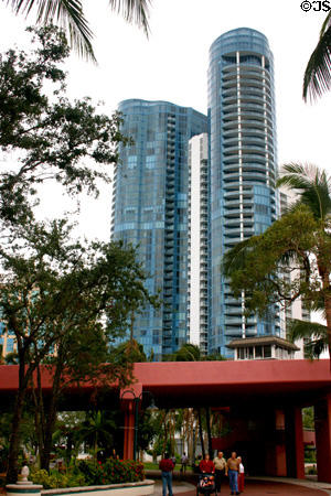 Las Olas River House (2004) (42 floors) (333 Las Olas Way). Fort Lauderdale, FL. Architect: Sieger-Suarez Architectural Partnership.