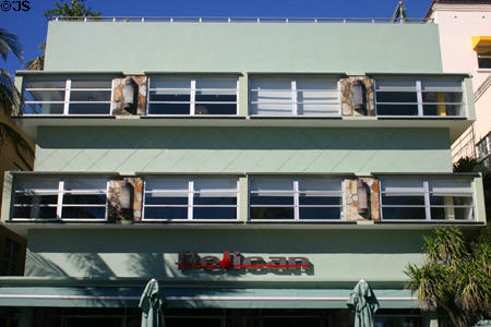 Pelican building at Ocean Dr. & 9th St. Miami Beach, FL.