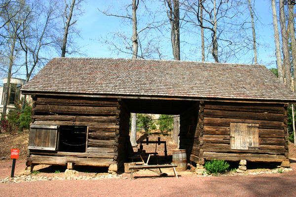 Corncrib with covered breezeway workspace between sections. Atlanta, GA.