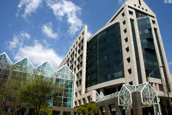 Fulton County Government Center (1989) (141 Pryor Street SW) (12 floors). Atlanta, GA.
