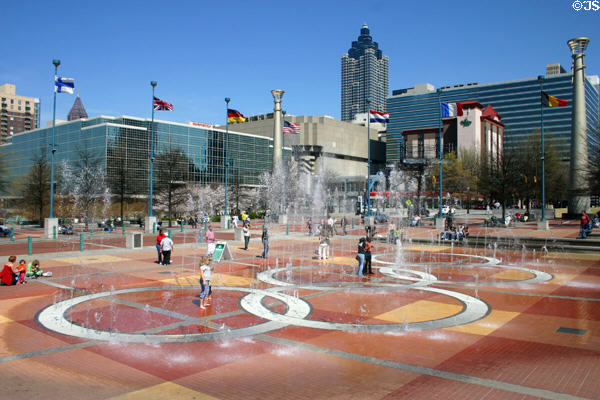 Fountain of five interlocked Olympic rings in Centennial Olympic Park (1996). Atlanta, GA. Architect: EDAW Inc..