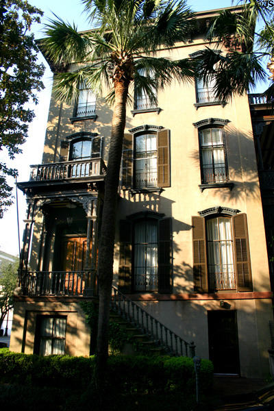 Hugh M. Comer House (c1880) (Bull & Taylor on Monterey Square) where former Confederate President Jefferson Davis stayed in 1886. Savannah, GA.