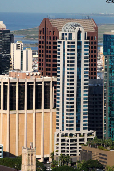 The Pinnacle Honolulu with Verizon & 1132 Bishop buildings behind seen from Punchbowl Crater. Honolulu, HI. Architect: Stringer Tusher Architects.
