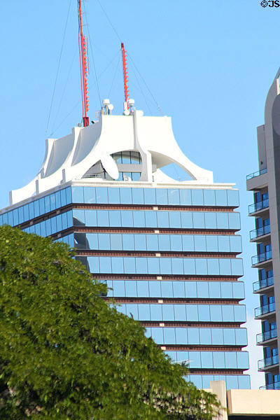 Century Square (1982) (37 floors) (1188 Bishop St.). Honolulu, HI. Architect: Jo Paul Rognstad.