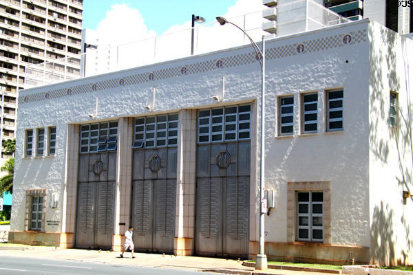 Honolulu Central Fire Department Building (1934) (104 S. Beretania St.). Honolulu, HI. Style: Moderne & Art Deco. Architect: John Young & Charles Dickey. On National Register.