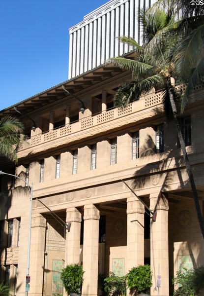 Alexander & Baldwin Building (1929) (141 Merchant at Bishop) Sugar motifs on facade. Honolulu, HI. Architect: C.W. Dickey & Hart Wood. On National Register.