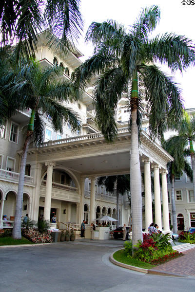 Westin Moana Surfrider Hotel (1901) (6 floors) (2365 Kalakaua Ave.). Waikiki, HI.