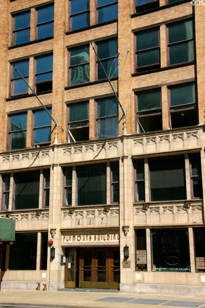 Plymouth Building (1899) (11 floors) (417 South Dearborn St.). Chicago, IL. Architect: Simeon B. Eisendrath.