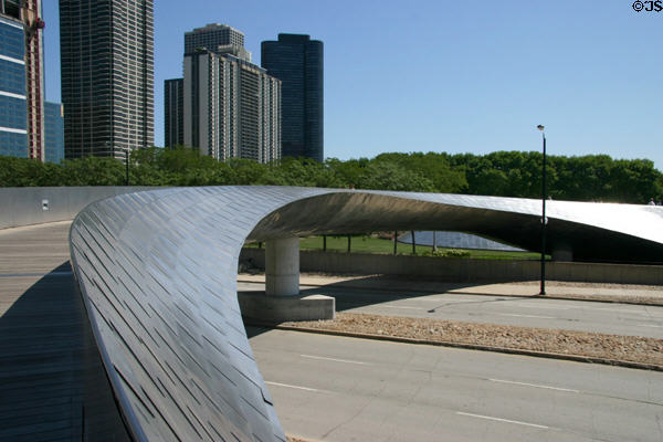 Footbridge across Lake Shore Drive connecting Millennium Park to Lakefront. Chicago, IL. Architect: Frank Gehry.