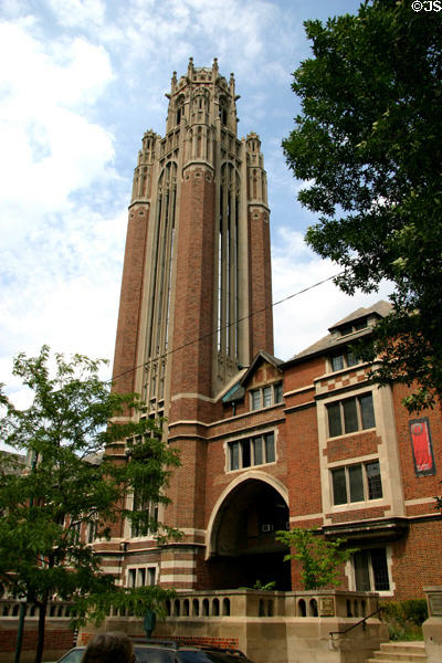 Gothic tower of Chapel House of Chicago Theological Seminary. Chicago, IL.