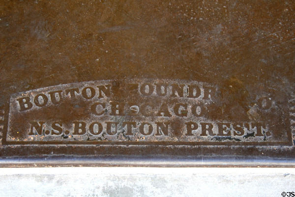 Bouton Foundry iron step plate on Kauffmann Store & Flats. Chicago, IL.