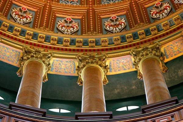 Column details of Illinois State Capitol dome. Springfield, IL.