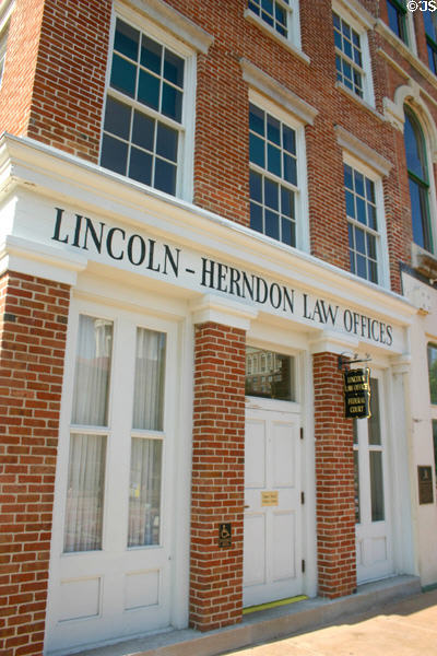 Lincoln-Herndon law offices in building originally built as department store & post office (1840). Springfield, IL.