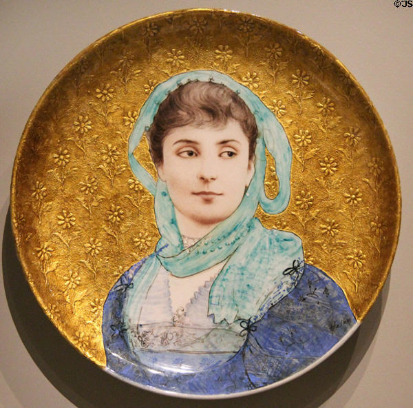 Tin-glazed earthenware plaque (1880-7) painted by Paul-César Helleu & made by Théodore Deck of France at Art Institute of Chicago. Chicago, IL.