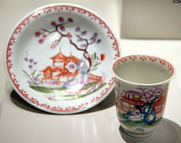 Porcelain cup & saucer (c1725) by Du Paquier Porcelain Manufactory of Vienna, Austria at Art Institute of Chicago. Chicago, IL.