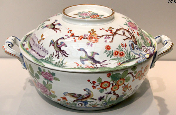 Porcelain tureen (c1725) by Du Paquier Porcelain Manufactory of Vienna, Austria at Art Institute of Chicago. Chicago, IL.