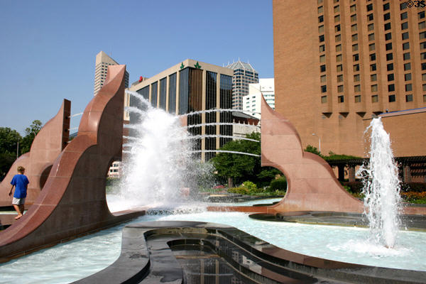 Fountain & buildings at corner of Washington St. & Capitol Ave. Indianapolis, IN.