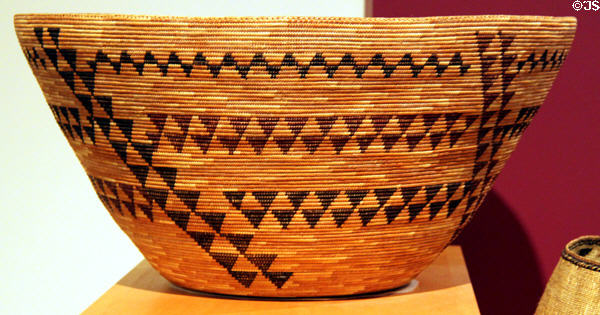 Kern River or Inyo-Kern basket (c1900) at Eiteljorg Museum. Indianapolis, IN.