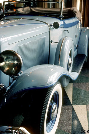 1933 Auburn 8-105 Cabriolet at Auburn Cord Duesenberg Museum. Auburn, IN.