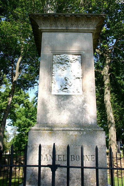 Grave of Daniel Boone (1734-1820) who helped open Kentucky through exploration & trail building. Frankfort, KY.