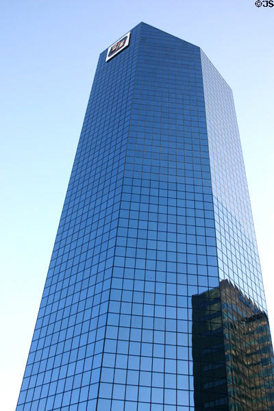 Lexington Financial Center Building (1988). Lexington, KY. Style: Modern.