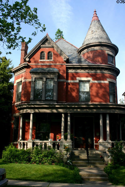 Queen Anne style house (432 Fayette Park). Lexington, KY.