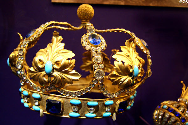 Mardi Gras crown at Presbytère Museum. New Orleans, LA.