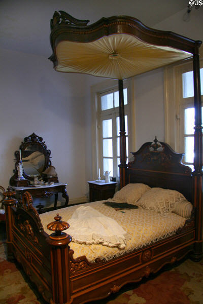 Half tester bed in 1850 House Museum. New Orleans, LA.
