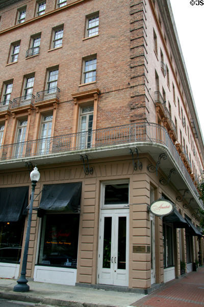 Lafayette Hotel (1916) (600 St. Charles Ave.) on Lafayette Square. New Orleans, LA. Architect: S. S. Labouisse.