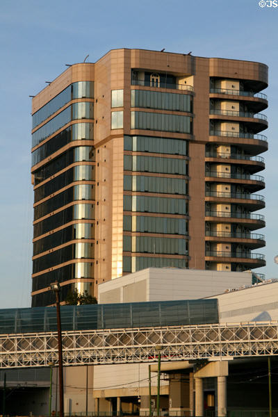 One River Place Condominiums (1989) (14 floors) (3 Poydras St.). New Orleans, LA. Architect: Stanley Muller & Assoc..
