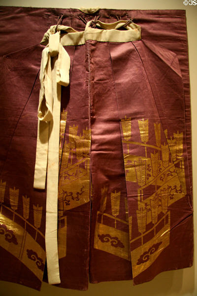 Silk Hangire (early 19thC) from Japan at New Orleans Museum of Art. New Orleans, LA.