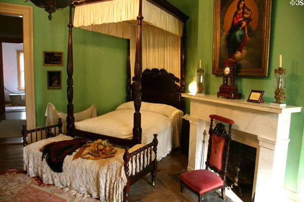 Bedroom with full tester bed at Destrehan Plantation. Destrehan, LA.