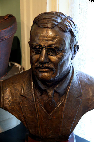 Bust of Teddy Roosevelt who stayed at Houmas House. Burnside, LA.